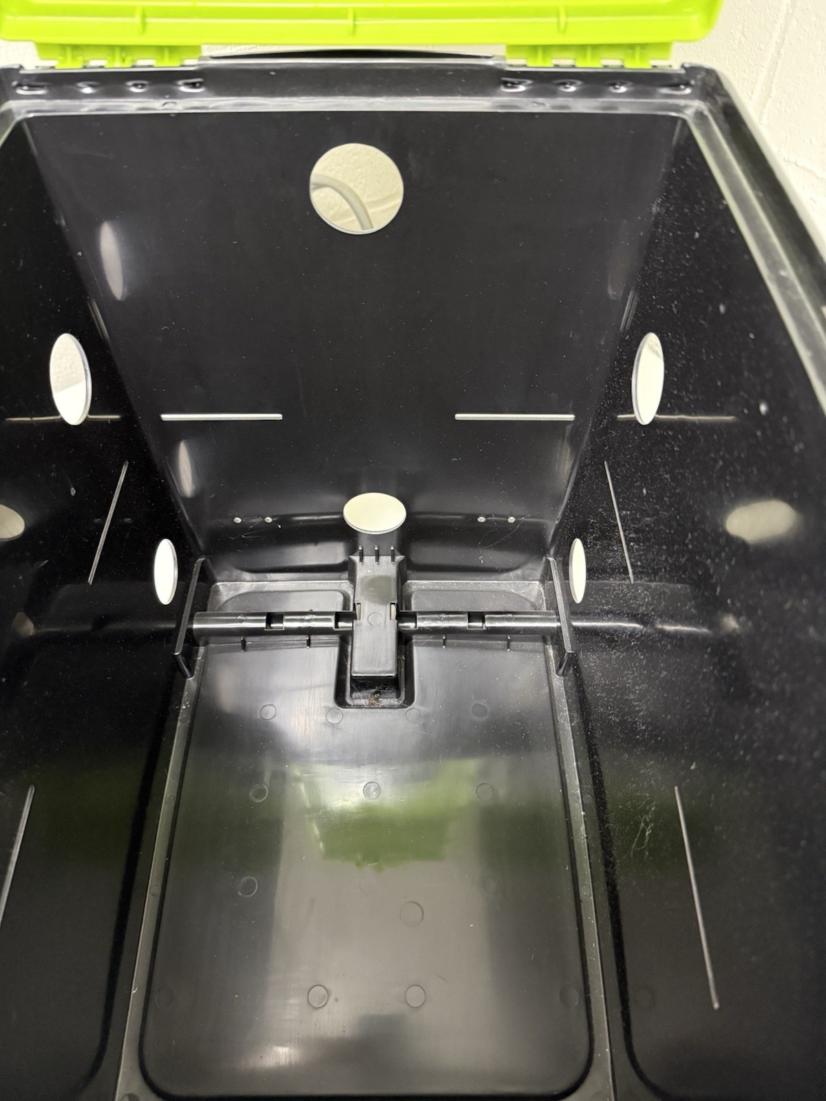 Copernicus Tech Tub, Lockable Device Storage Green Black