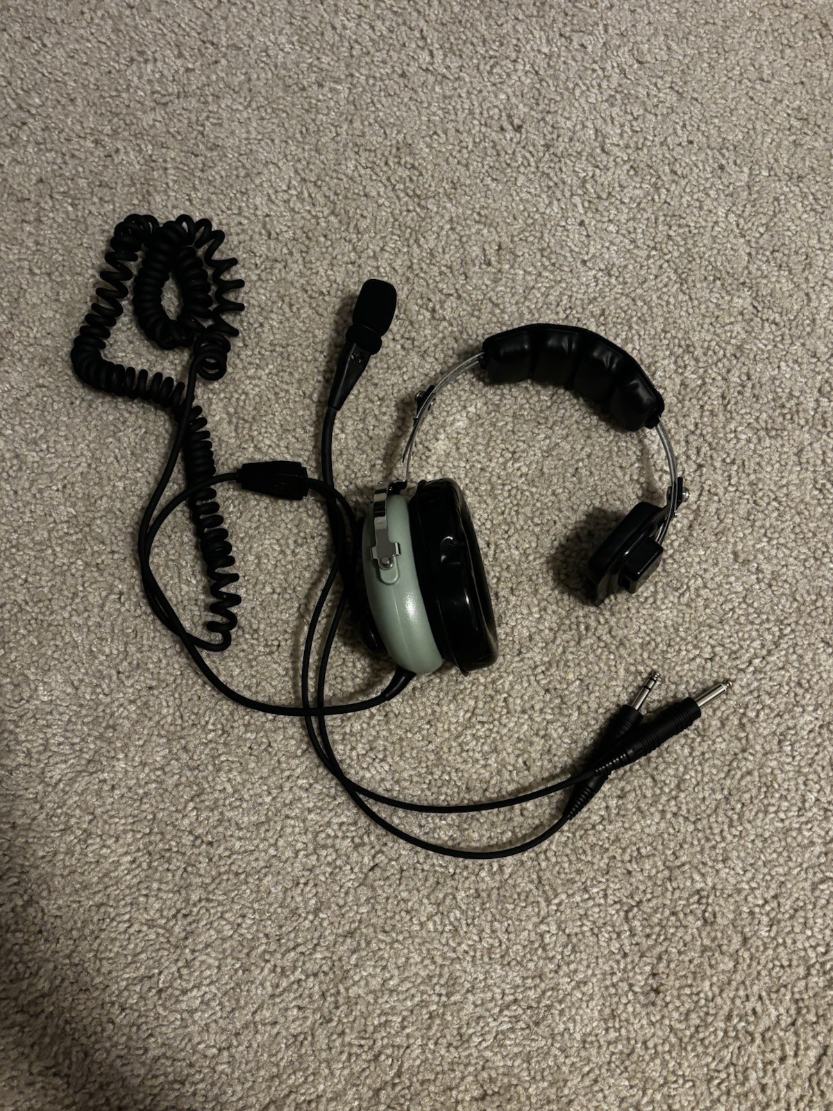 David Clark Delta Headset 40259G-02 Single Ear Dual GA Plugs Aviation
