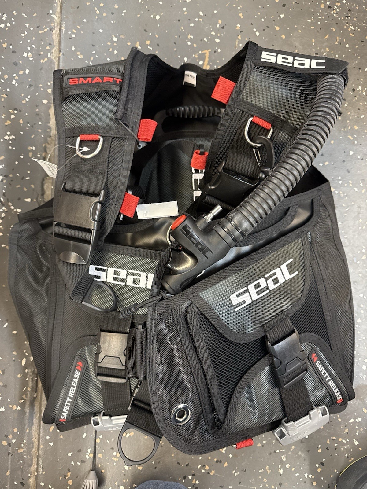 Seac Smart BCD, Size XS, Drop Weight Pockets Buoyancy Compensator. Extra Small