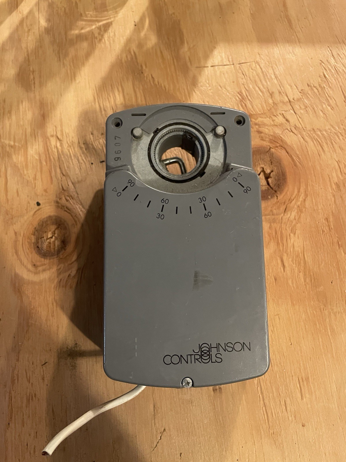 Johnson Controls M9108-GGA-2 HVAC Damper Actuator 24V 0-10V 8Nm