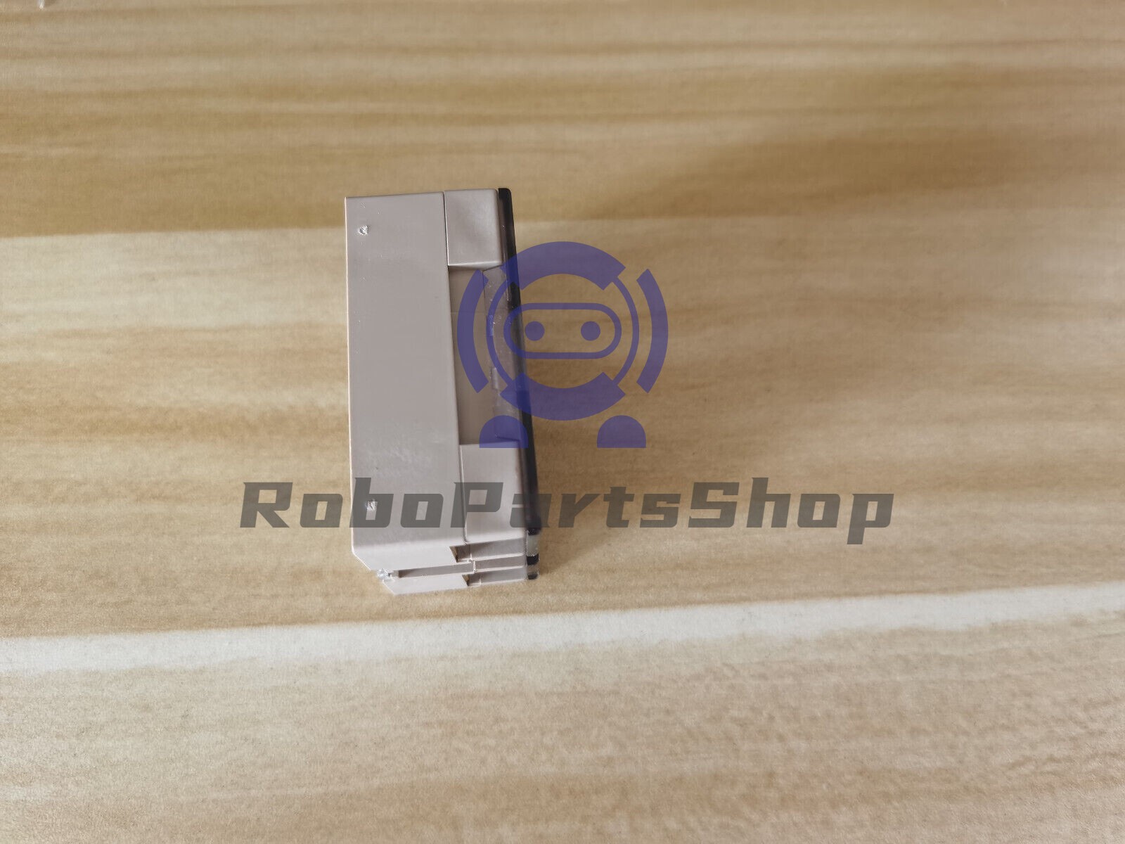 NEW OMRON G3NB-210B-1 G3NB210B1 SOLID STATE RELAY 1pcs