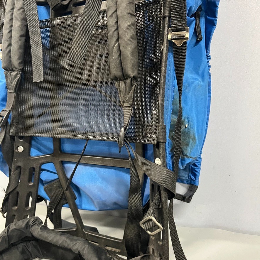 Vintage Coleman Peak 1 External Frame Hiking Backpack Blue Camping Pack Large