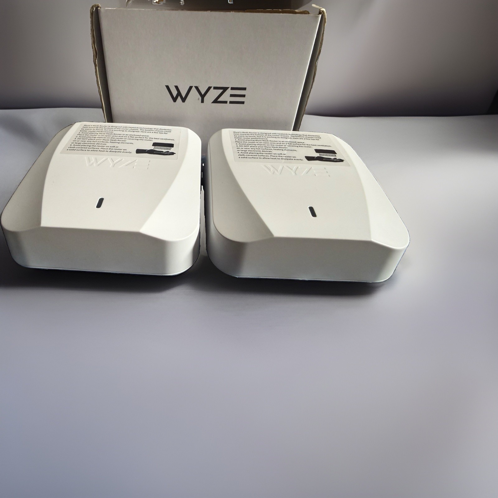 Wyze Wi-Fi Indoor Smart Plug, App-Controlled, Alexa Compatible, White (2)