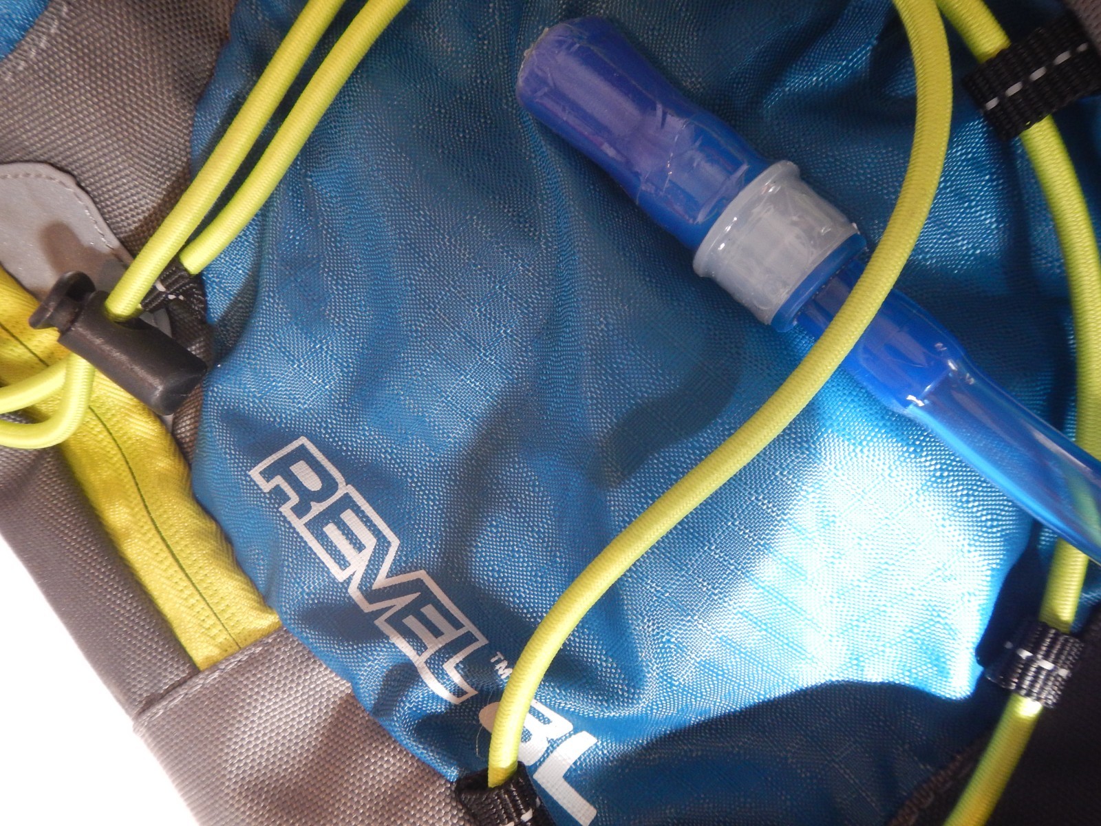 Coleman Revel Hydration Pack NWOT D2