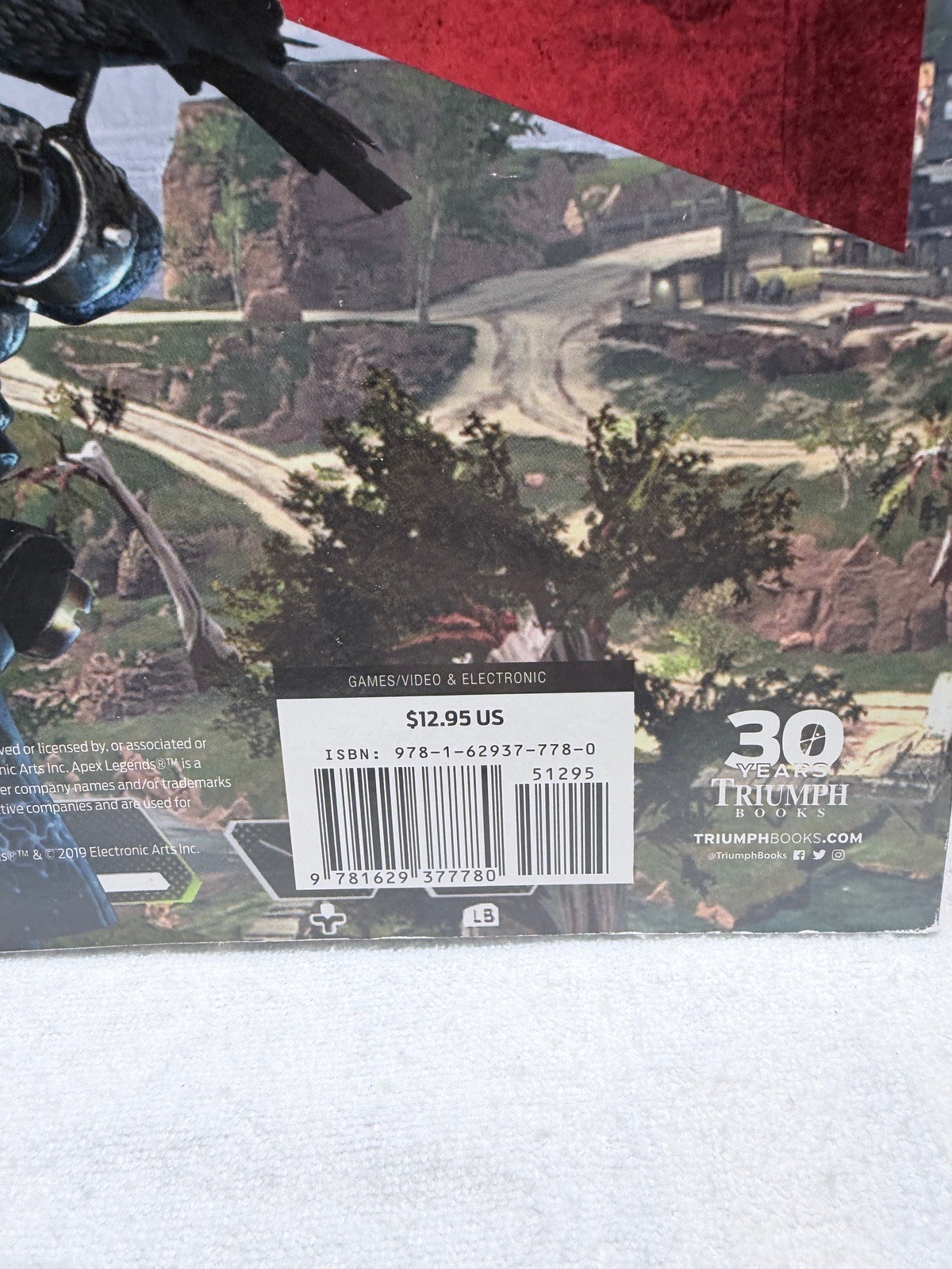 Triumph APEX Legends Strategy Guide Good Used Condition