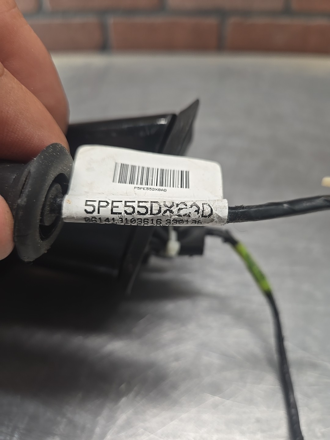 15-19 Challenger Driver Side Left LH Power Heated Mirror OEM 5WIRE. 1059L