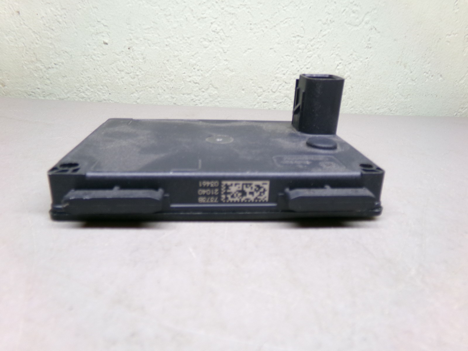 MASERATI GHIBLI M157 DISTANCE RADAR SENSOR 28667373 2014