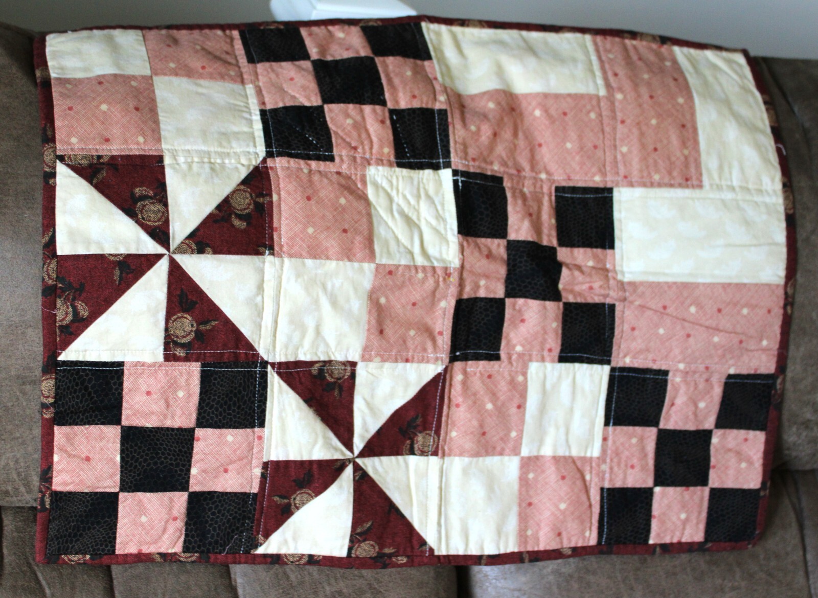 23'x18' Quilted Table Runner/ Center Piece Mat,