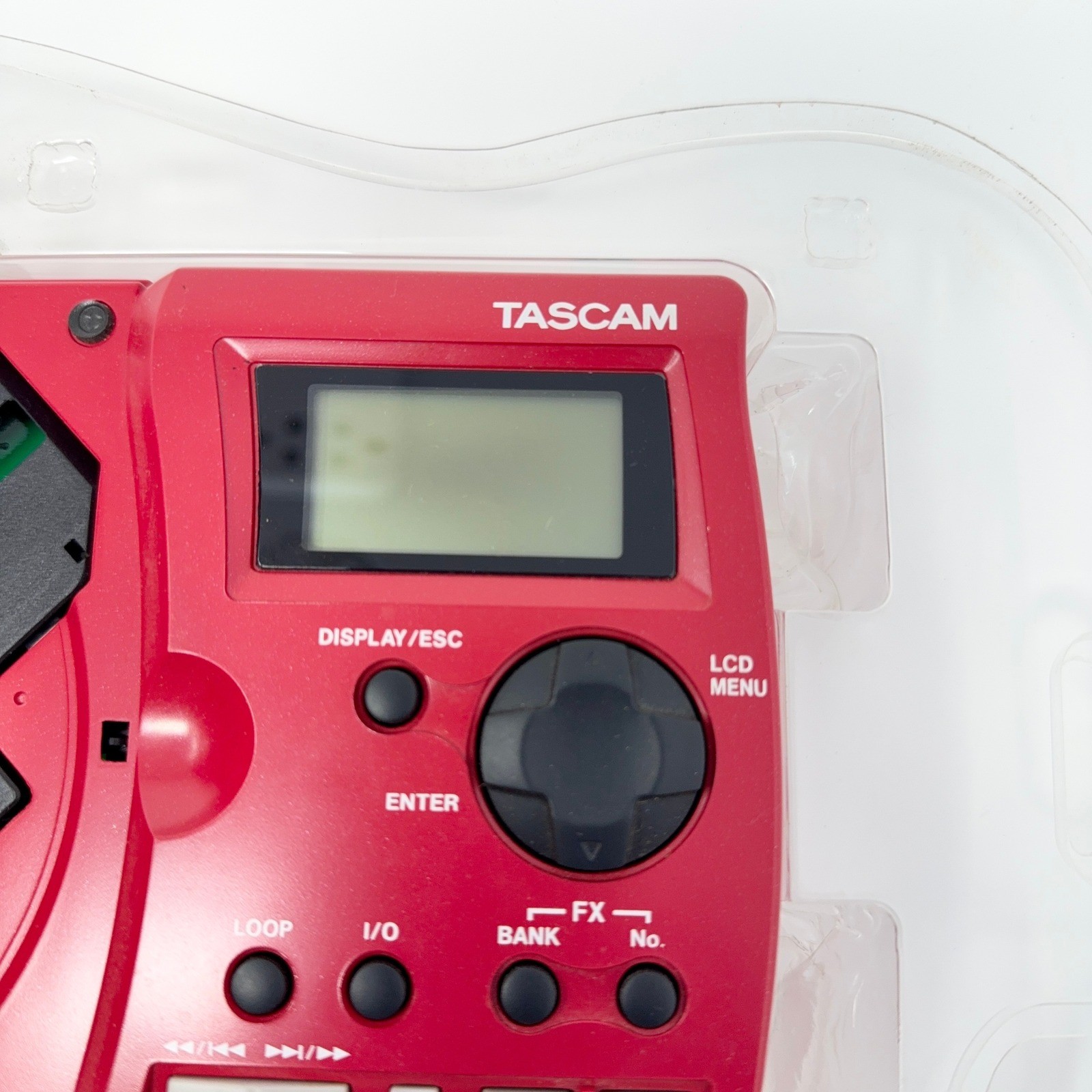 TASCAM CD-GT1 Red Portable CD Guitar Trainer Tested & Working Original Packaging