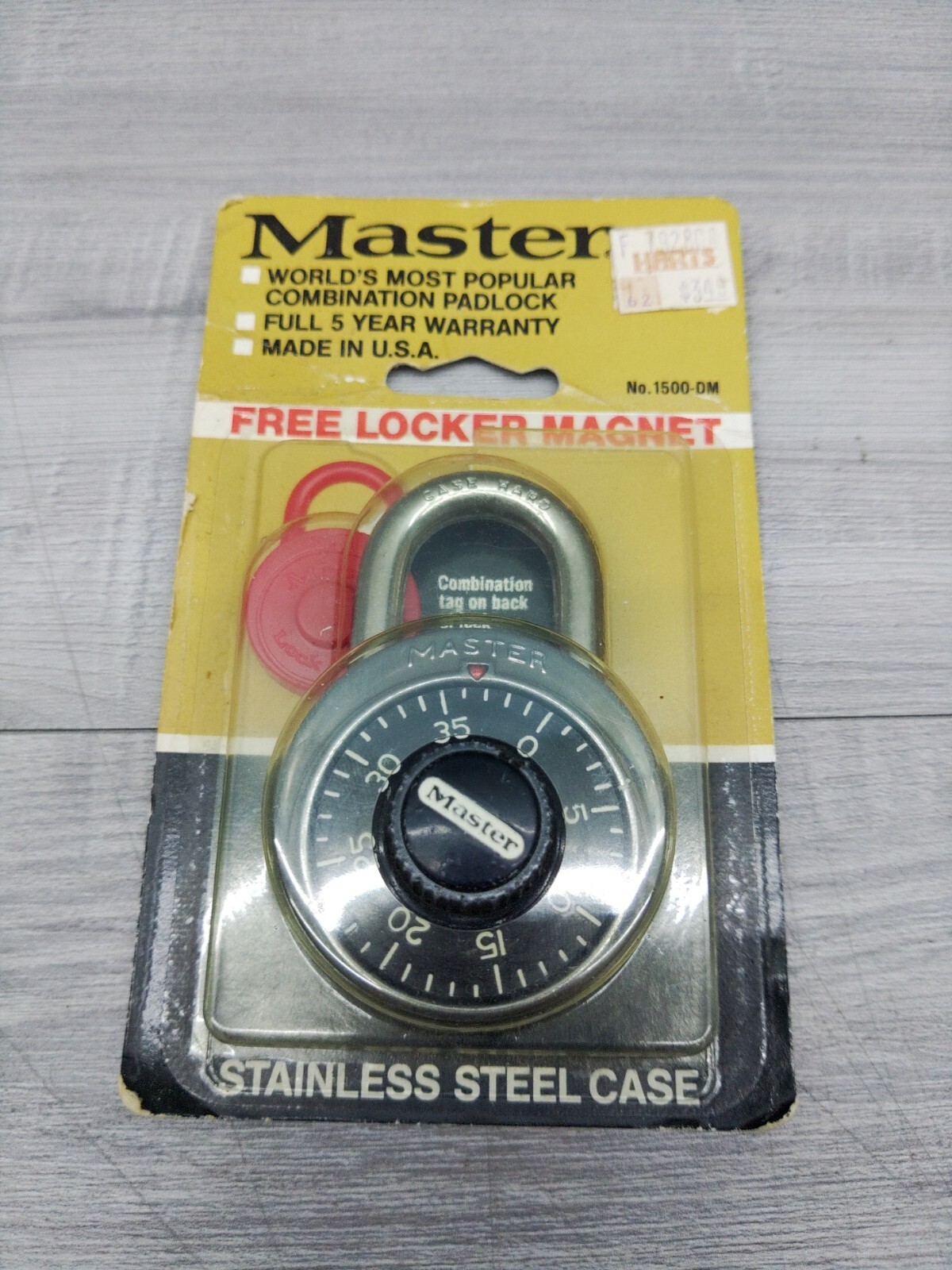 Master lock combination padlocks. 1500-DM. FREE LOCKER MAGNET. NOS USA