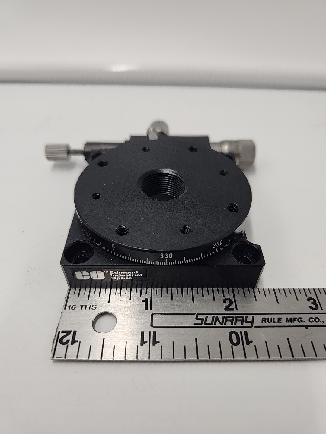 Edmund Industrial Optics EO Rotary Stage