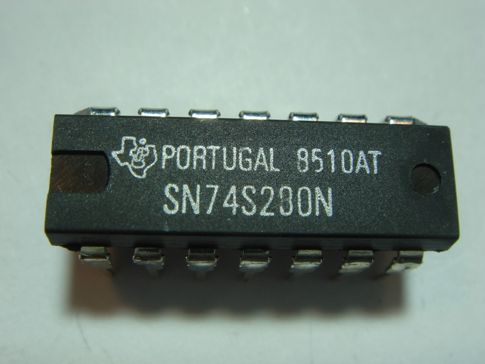 SN74S280 Schottky IC Circuit #AG33-34