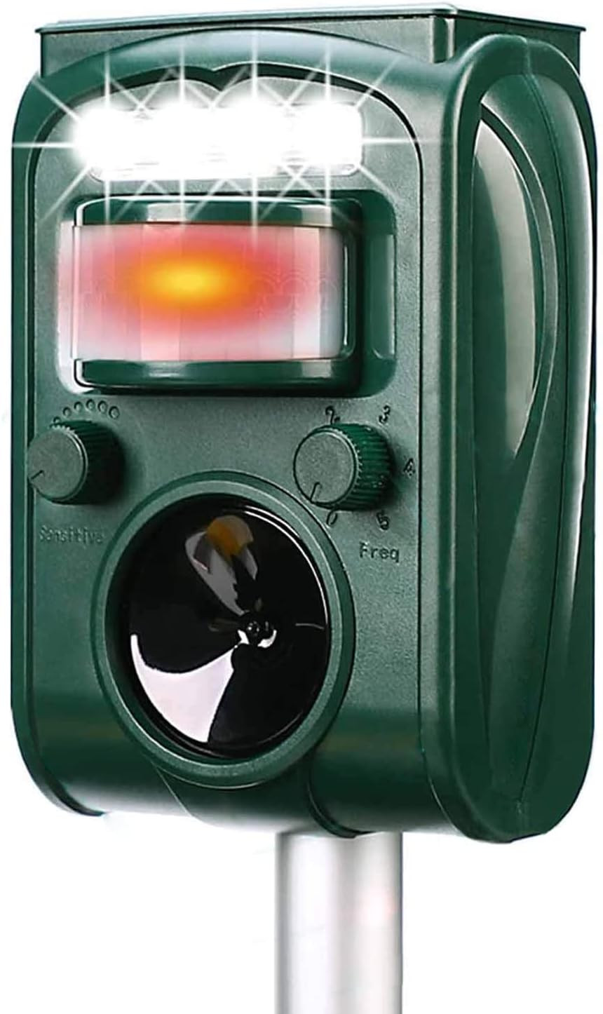 Solar Ultrasonic Animal Repeller, Cat Repellent, Motion Detection, Siren and Fla