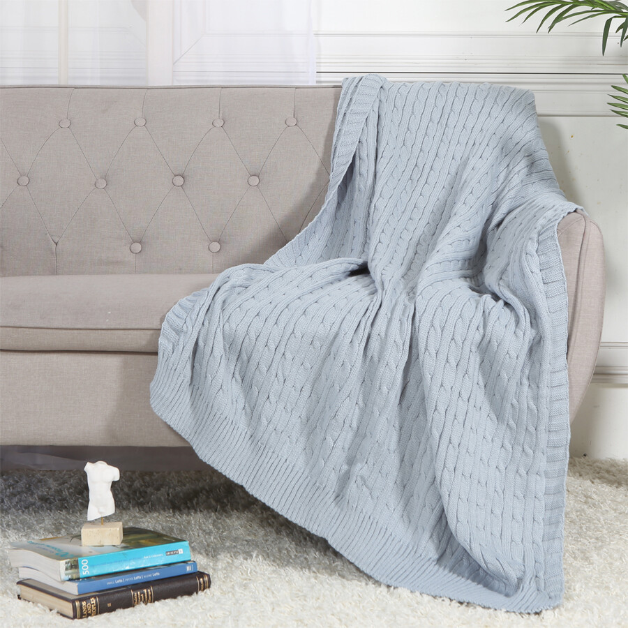 Cable Knit Sweater Design Soft Lightweight Throw Blanket