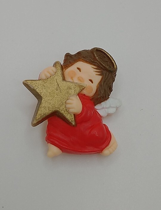 Lapel Pin Angel With Star 1983 Hallmark Brooch Vintage Holiday Christmas