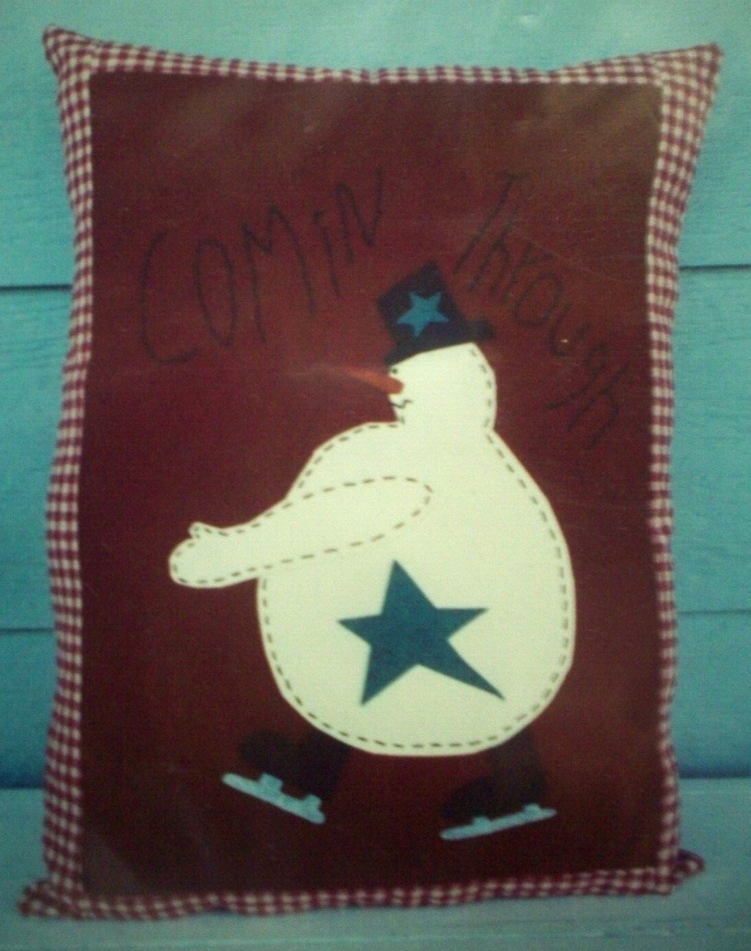 Christmas Snowman ice skating Coming Through primitive applique pillow pattern