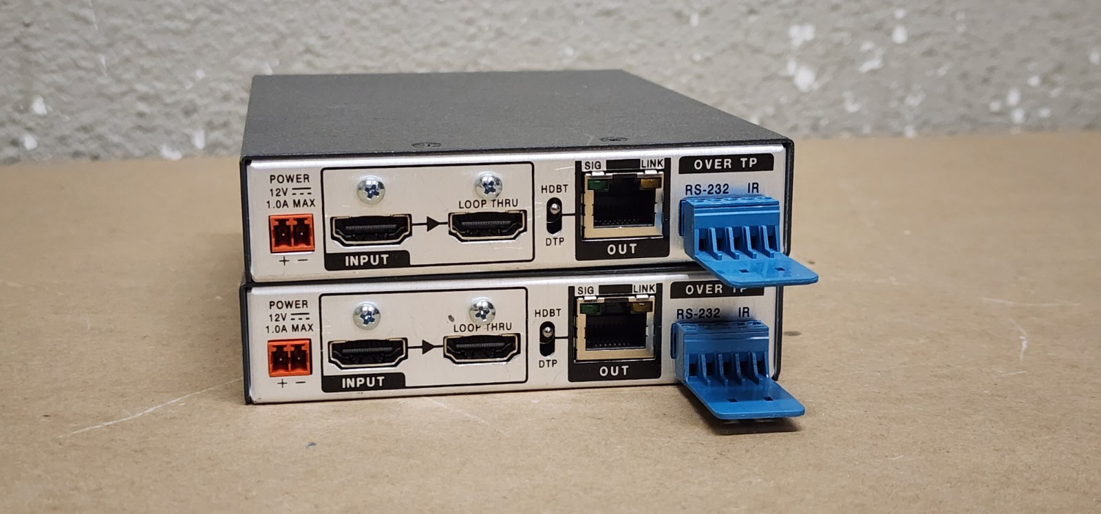 2x Extron DTP T HD2 4K 230