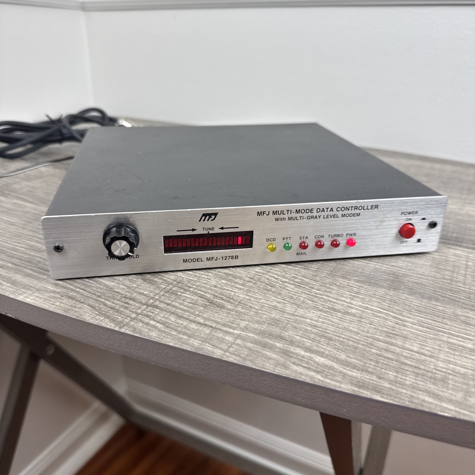 MFJ-1278B TNC2 Packet Radio Controller Data Modem – Multi-Mode w/ Adapter