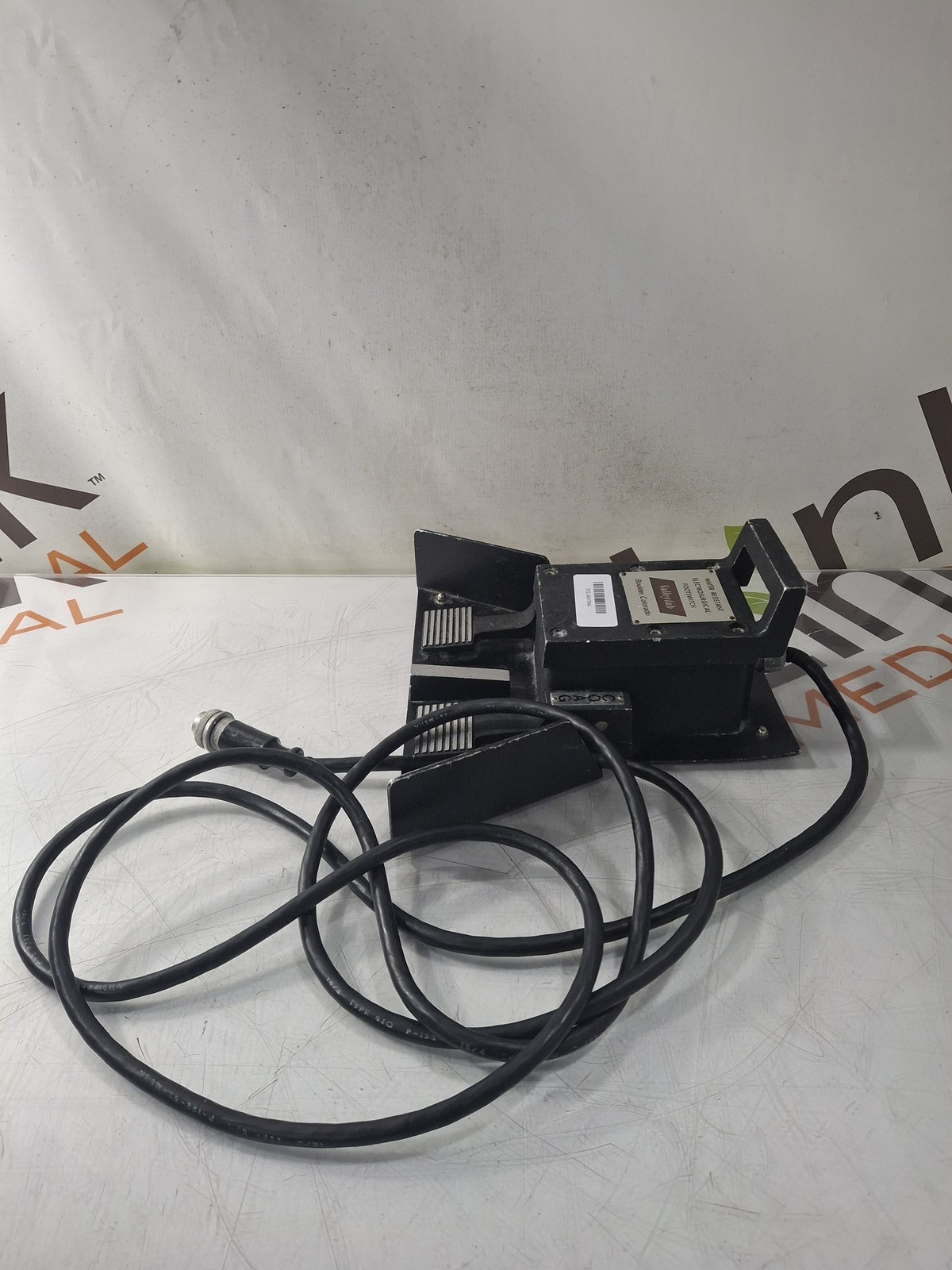 Valleylab E6008 Monopolar Electrosurgical Footswitch