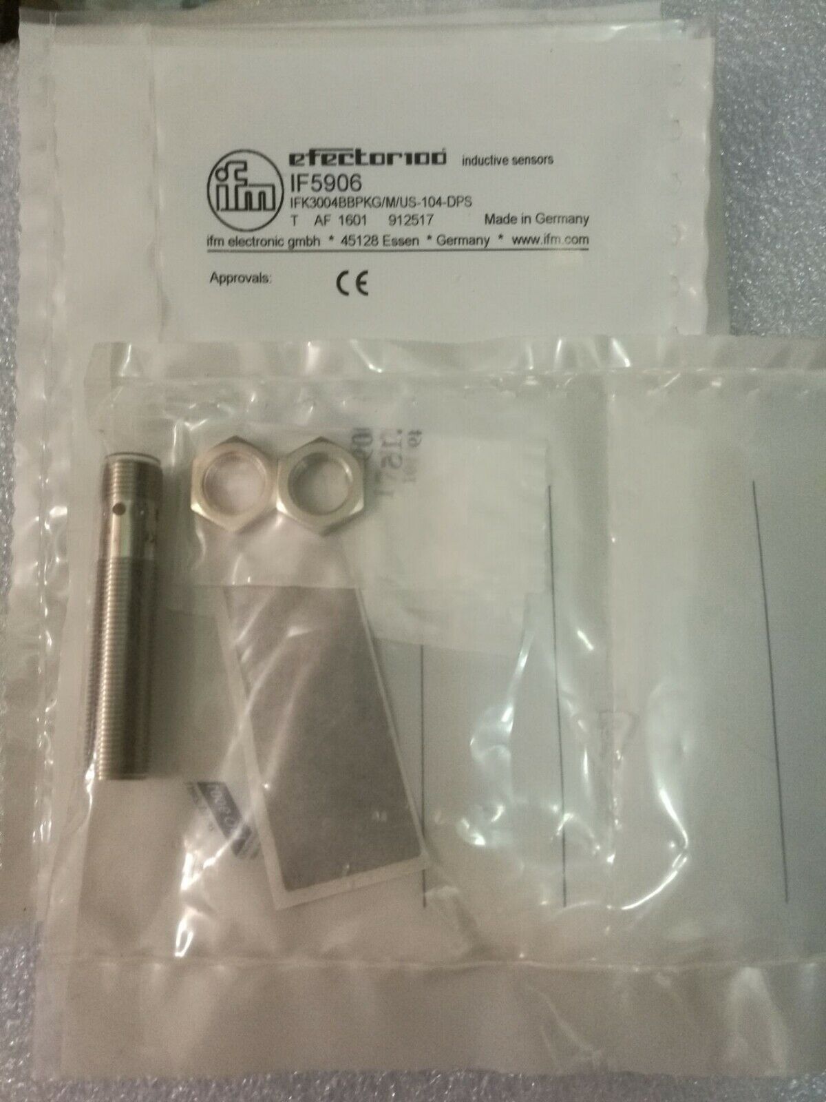 IFM IF5906 Inductive Proximity Switch Sensor 10-30VDC 700Hz New