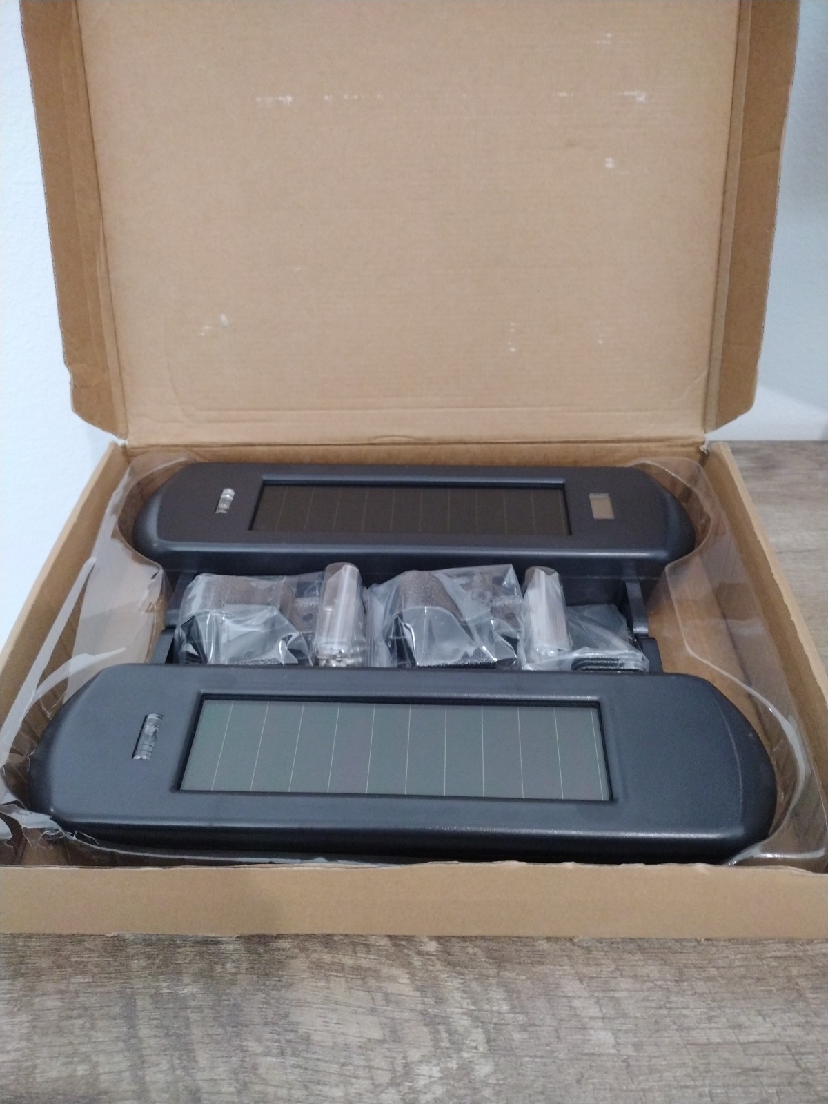HTZSAFE Solar Wireless Photoelectric 3 Beam Sensor 1/2 Mile Long  Range