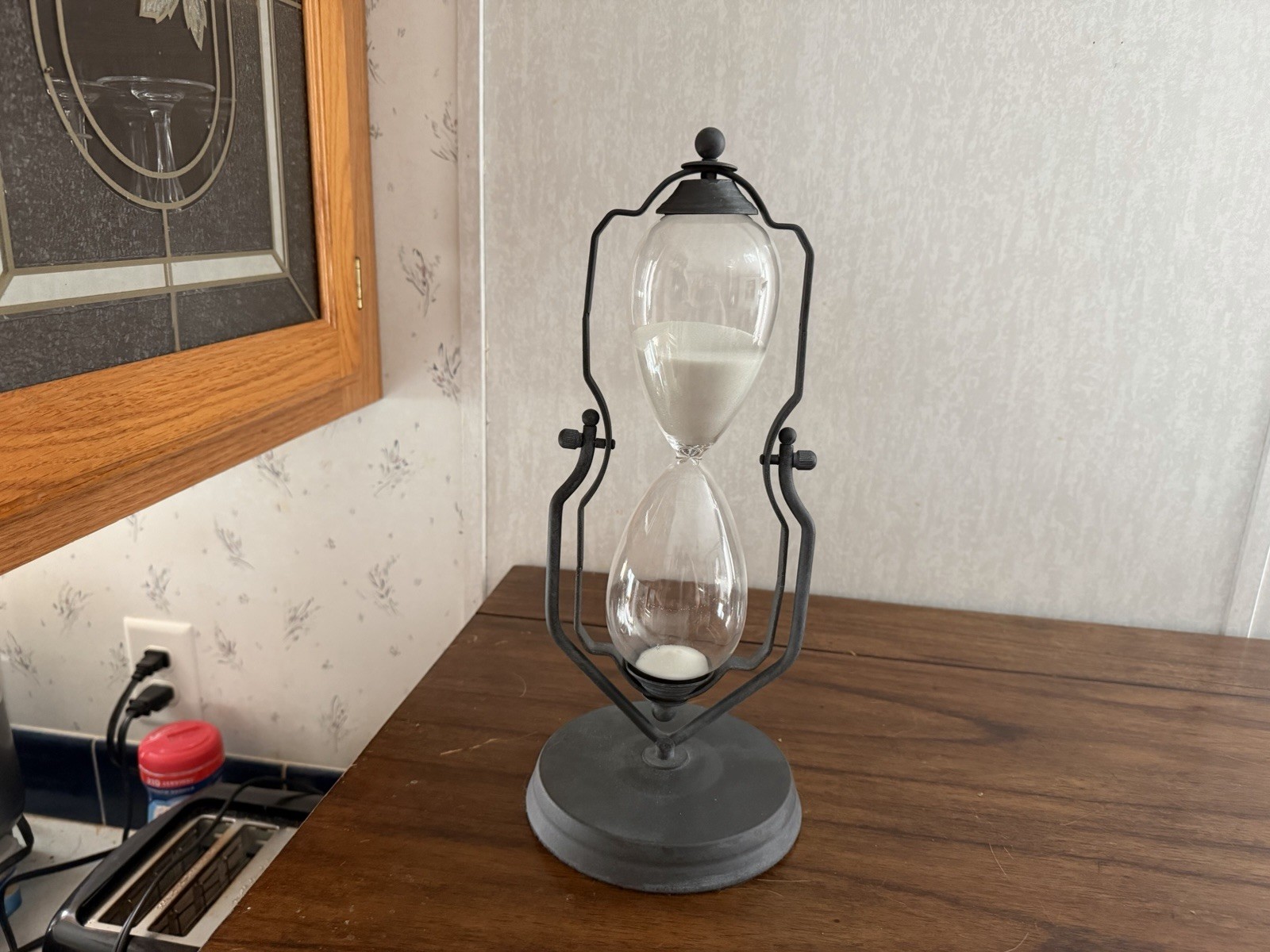 ￼Rotating Hour Glass Used