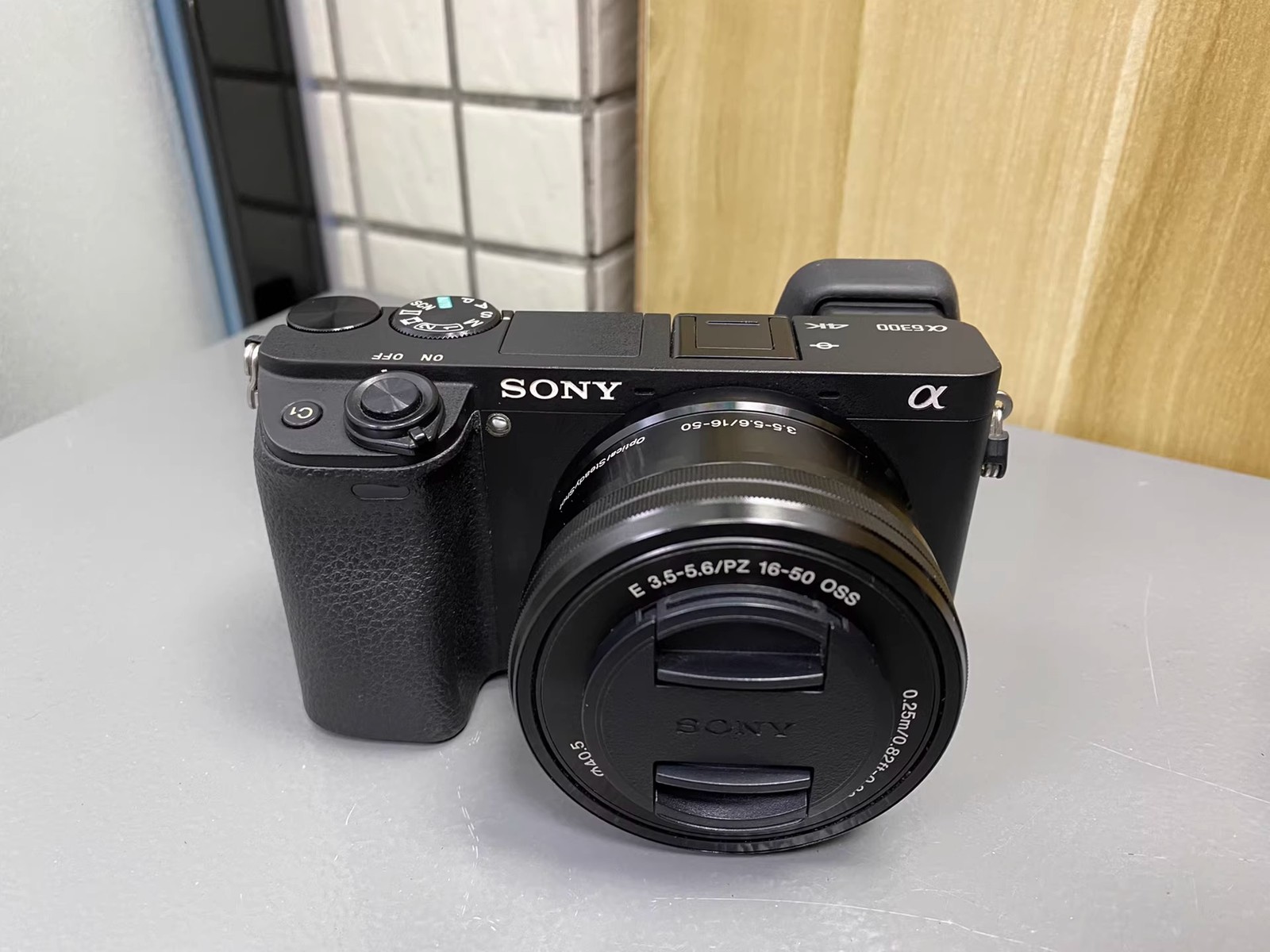 Sony Alpha A6300 24 50Mm 4K 24Mp F3.5 210Mm 2MP Mirrorless Digital