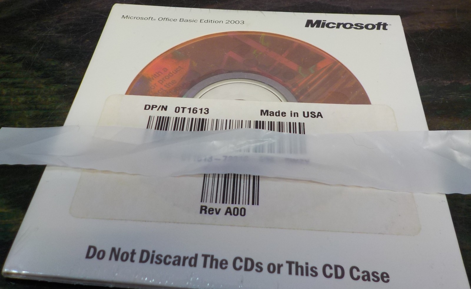 Microsoft Office Basic Edition 2003 with Product Key (Dell OEM) New