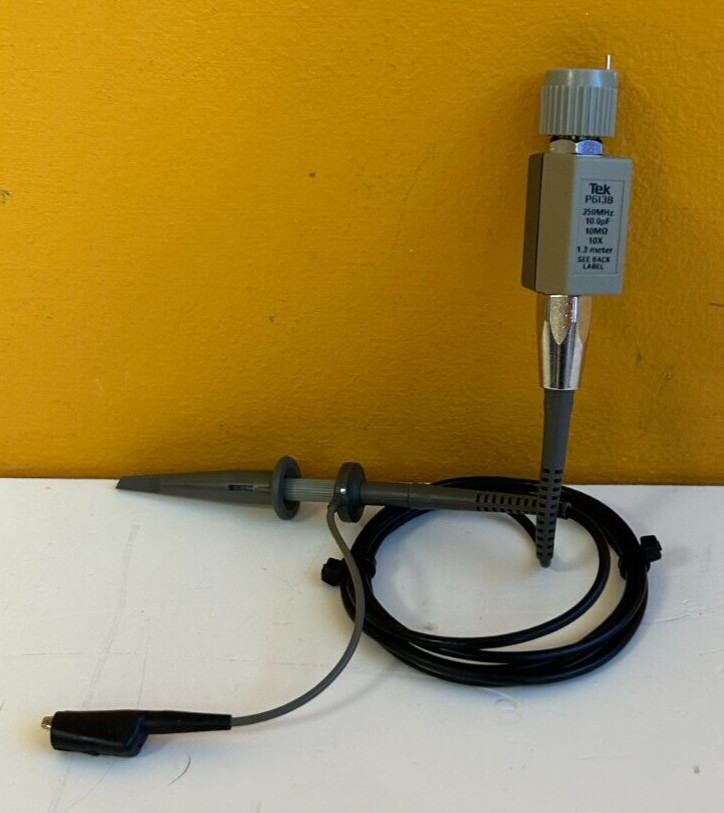 Tektronix P6138 DC to 350 MHz, 10x, Voltage Probe. + Leads + Grabber. Tested!