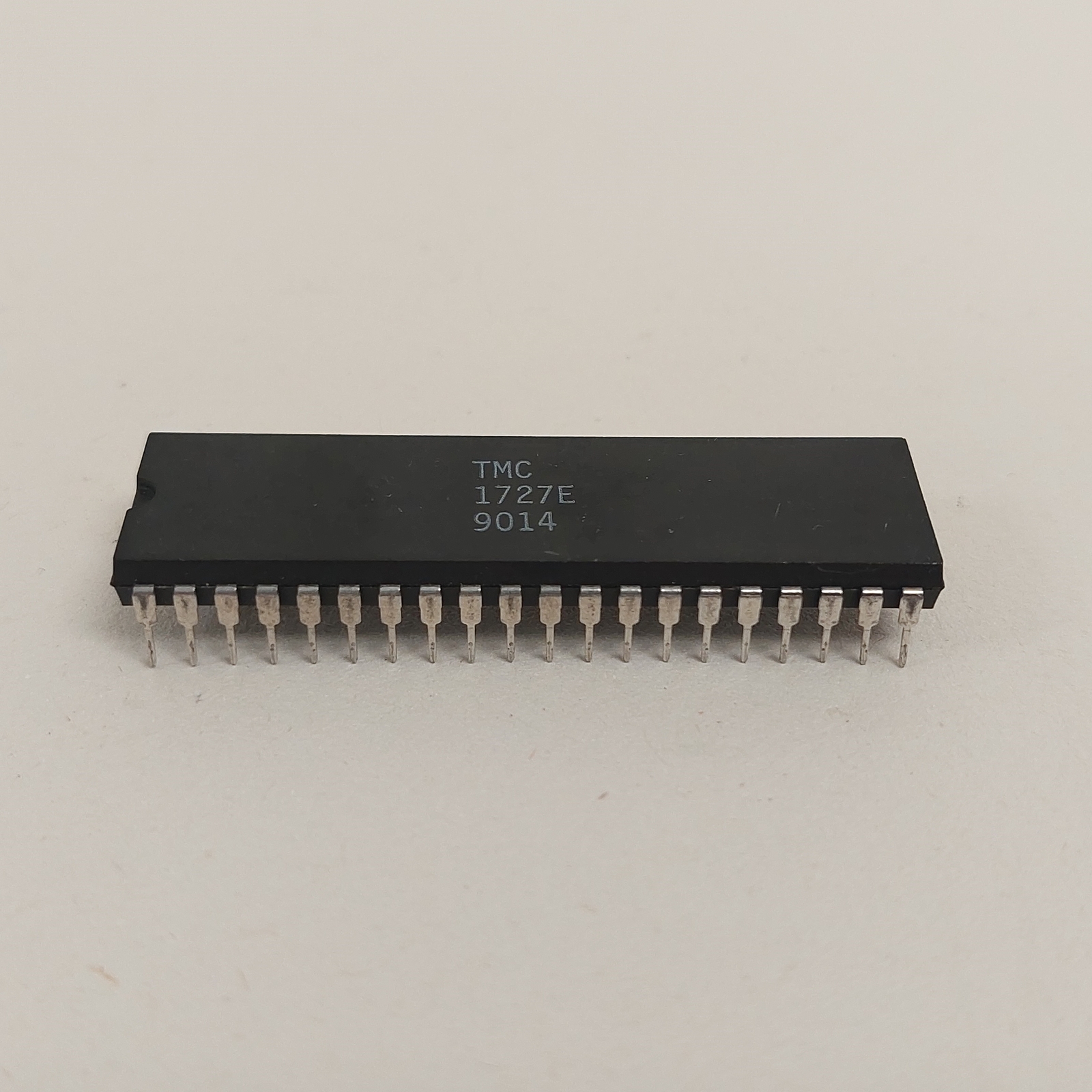 TMC1727E INTEGRATED CIRCUIT 40 PIN X1PC