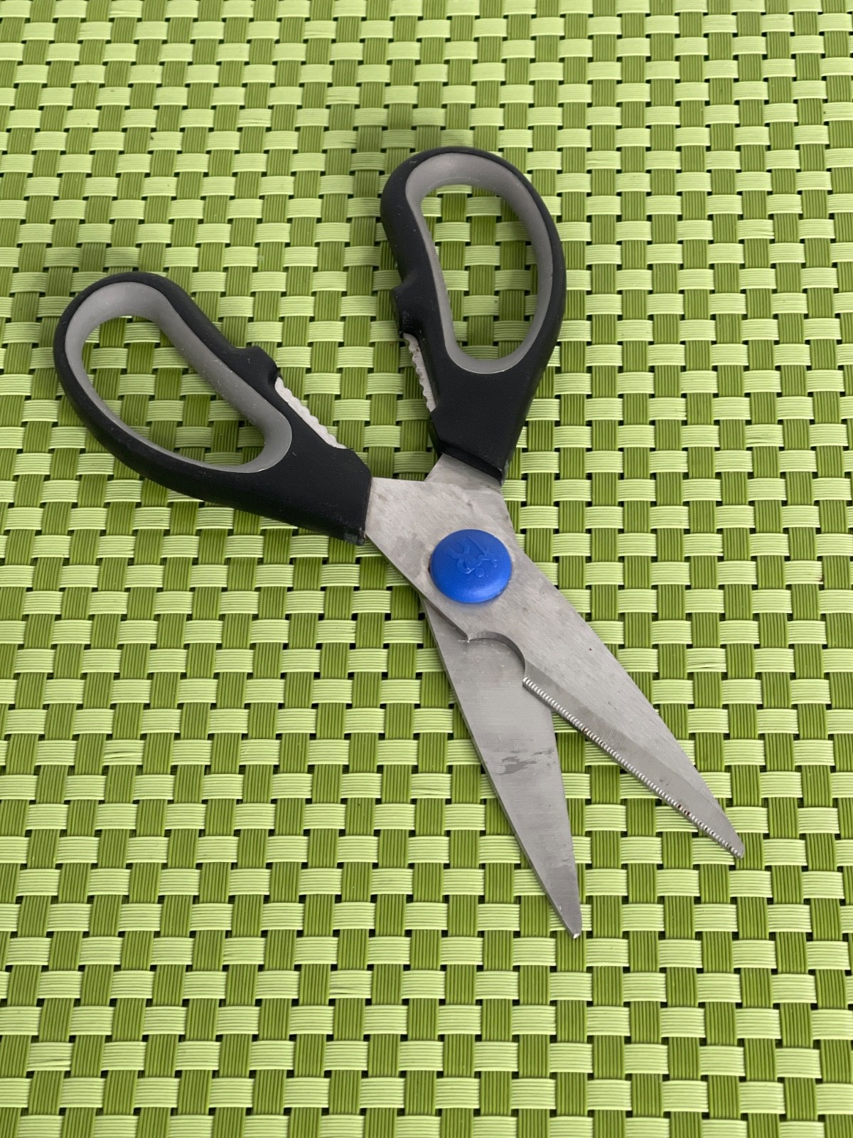 JA Henckels STATEMENT Stainless Shears Scissors Kitchen Tool - 7 3/4"