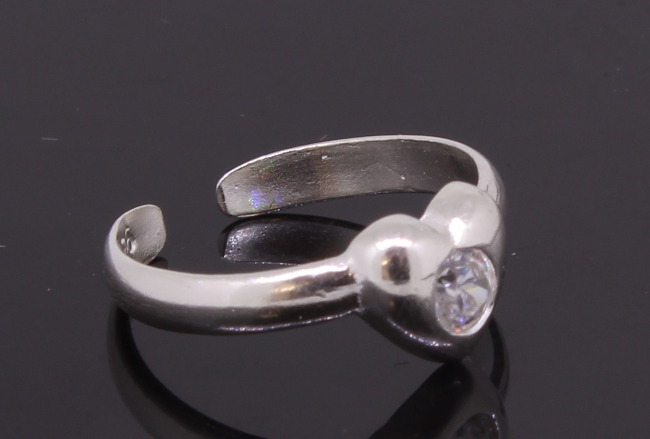 Toe Ring Sterling Silver Heart Shaped Adjustable With Cubic Zirconia