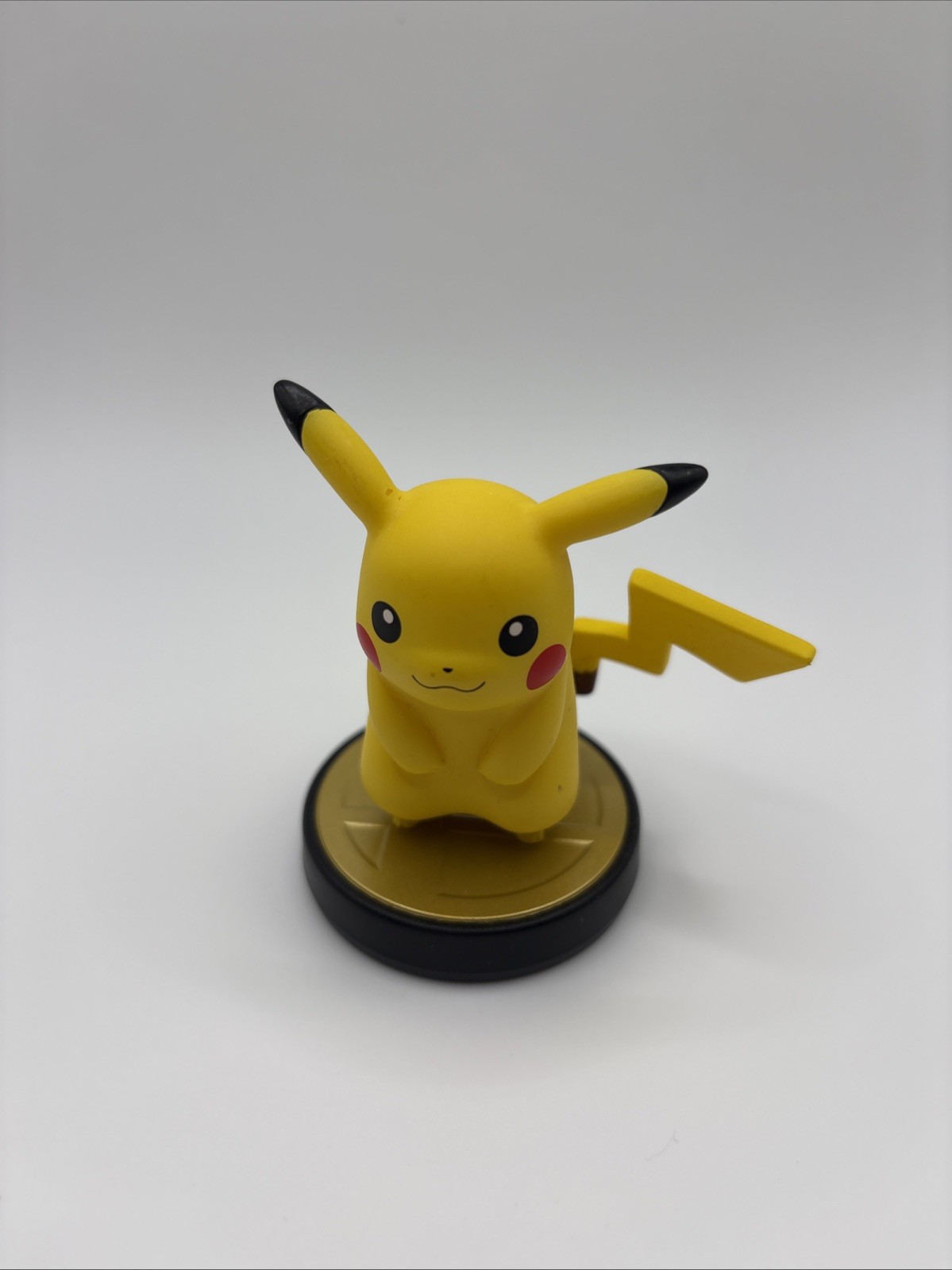 Nintendo Amiibo - Super Smash Bros -Pikachu Pokemon- Loose Figure