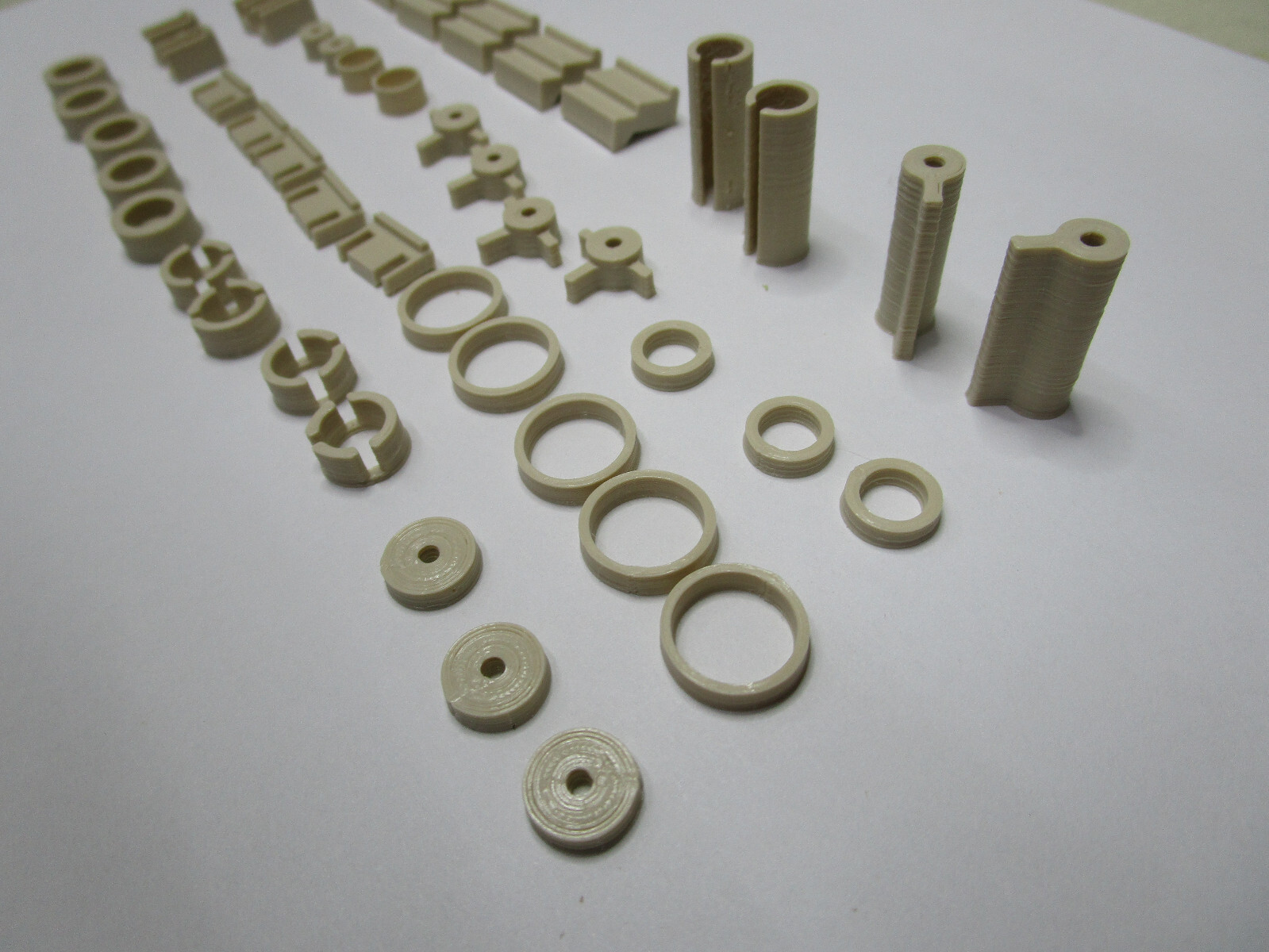3D PRINTED INTERNAL CASE REPAIR SUPPORT KIT FOR AMIGA 600 COMMODORE