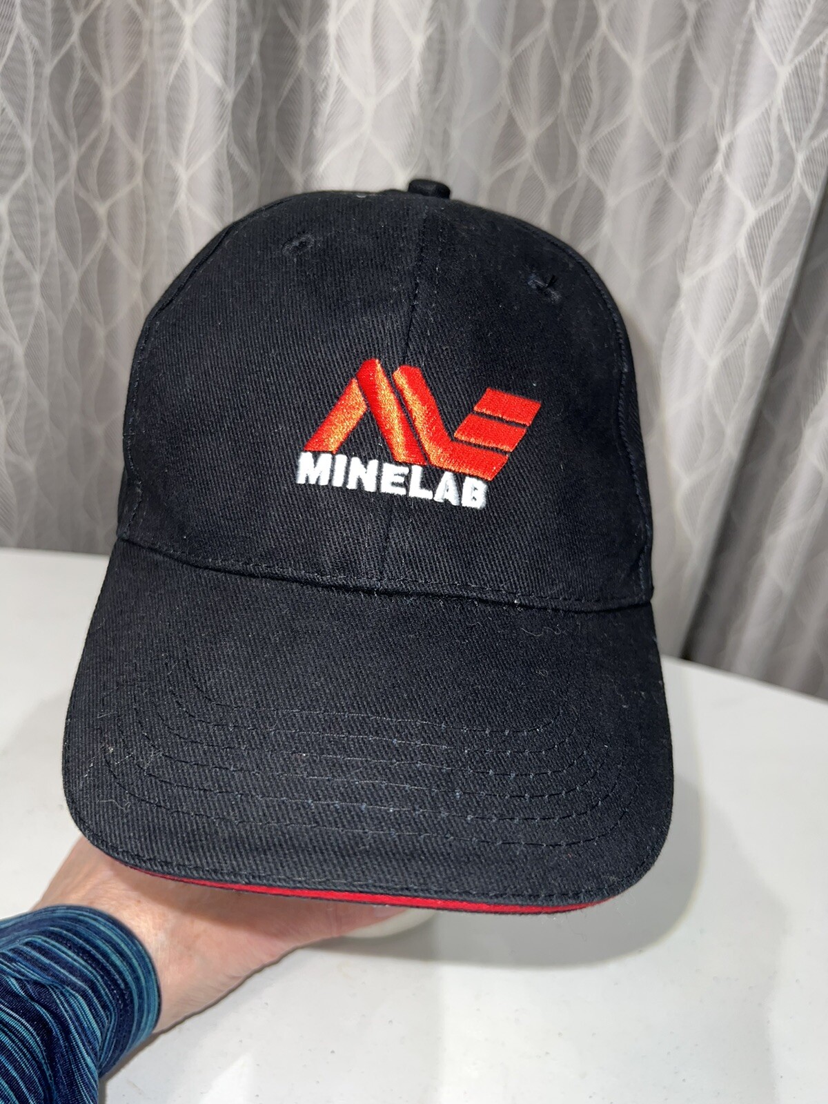 Minelab Logo Black with red white embroidery accents Hat Cap Strap Buckle EUC