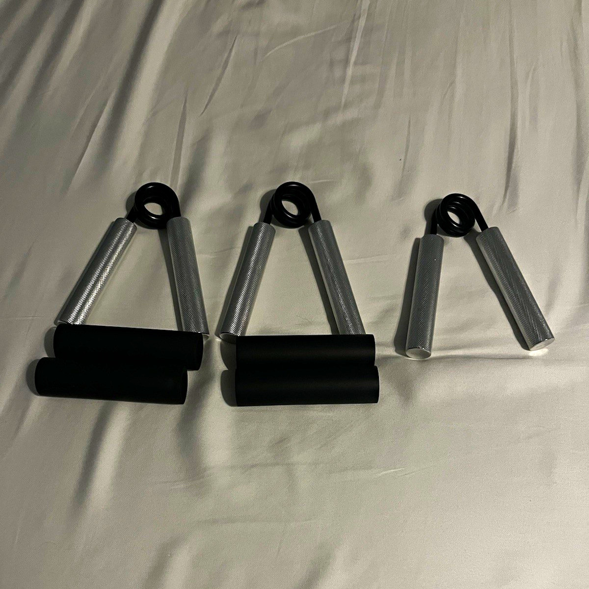 3pc Metal Hand Grip Strength Grippers Set 100/150/200LB Silver Black