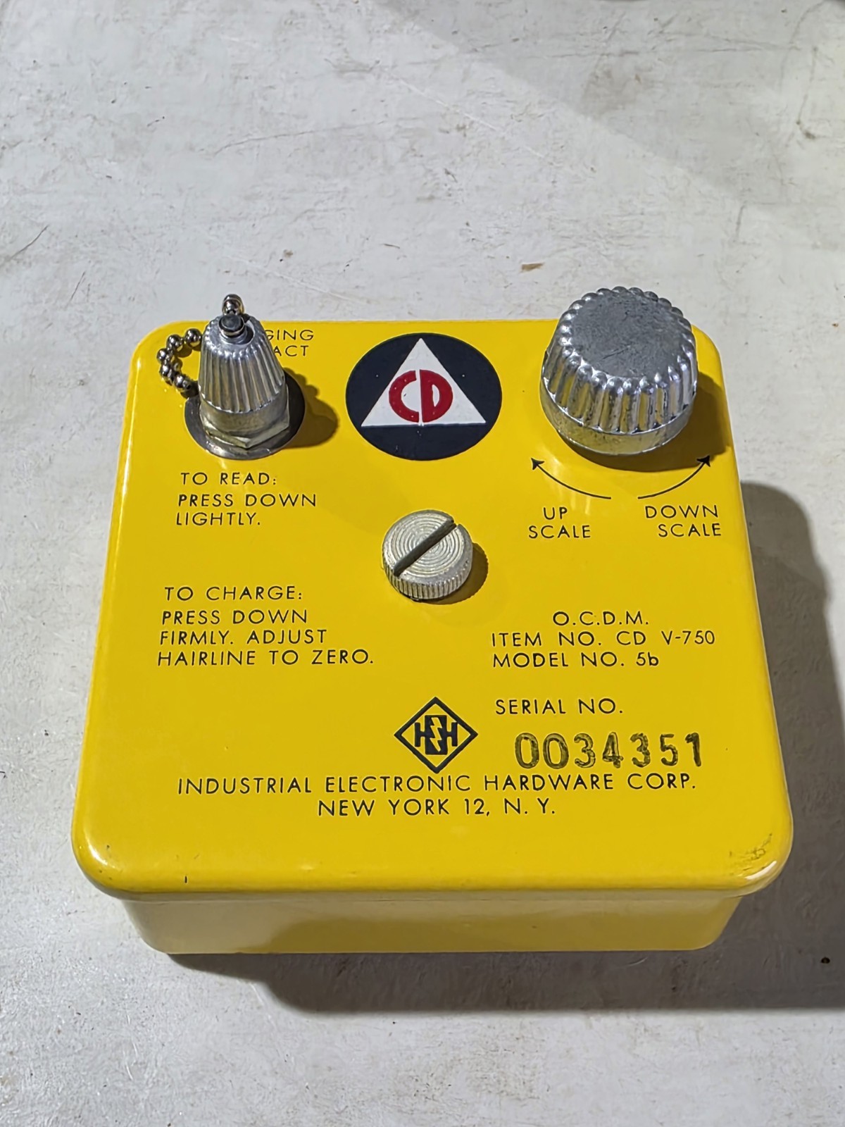 Monitor Geiger Counter Victoreen CD V-777 Radiation Detection Set Kit