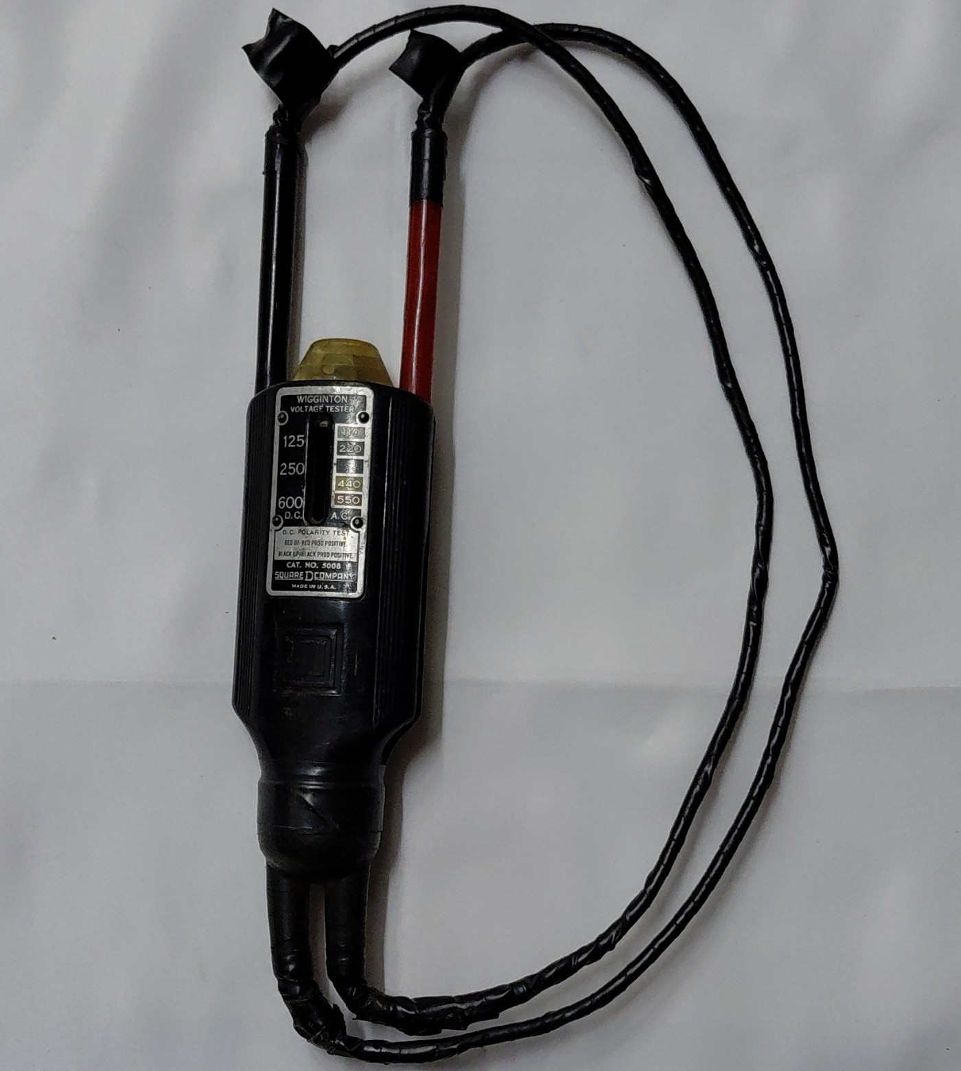 Vintage Wiggington 5008 Analog Voltage Tester AC/DC 60Hz 110-600V Polarity Test