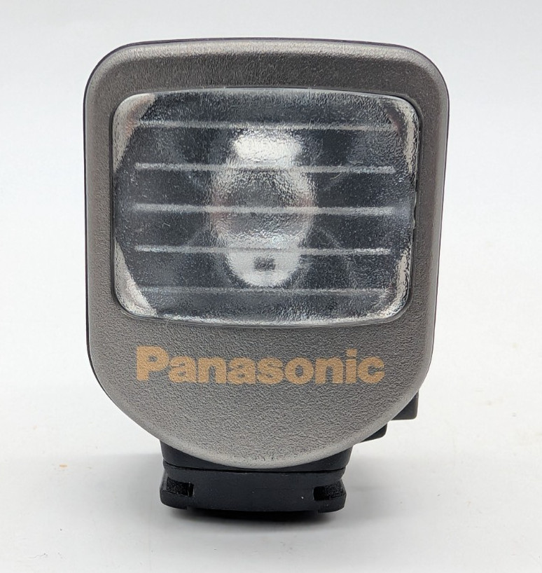 Panasonic PV-DLT9 Color Enhancement Light for Mini DV Digital Camcorder