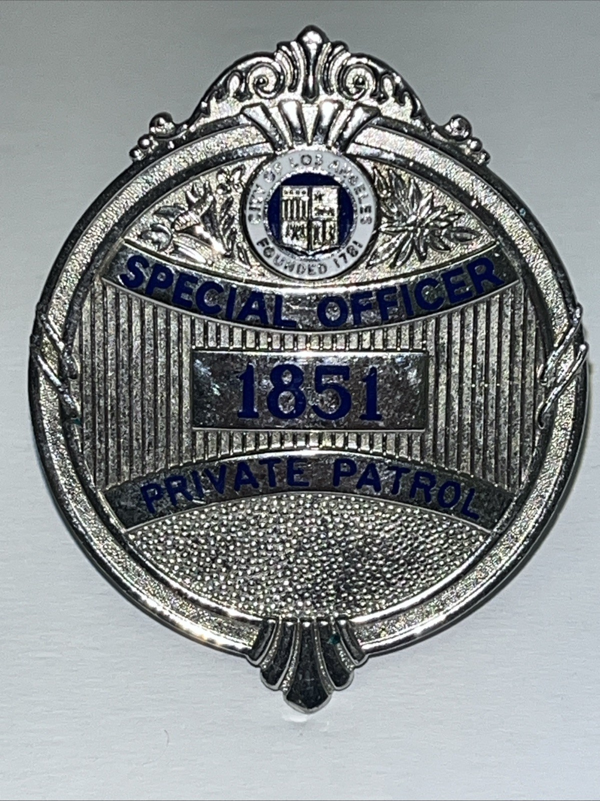 OBSOLETE RARE VTG LOS ANGELES PRIVATE PATROL SPECIAL OFFICER BADGE California