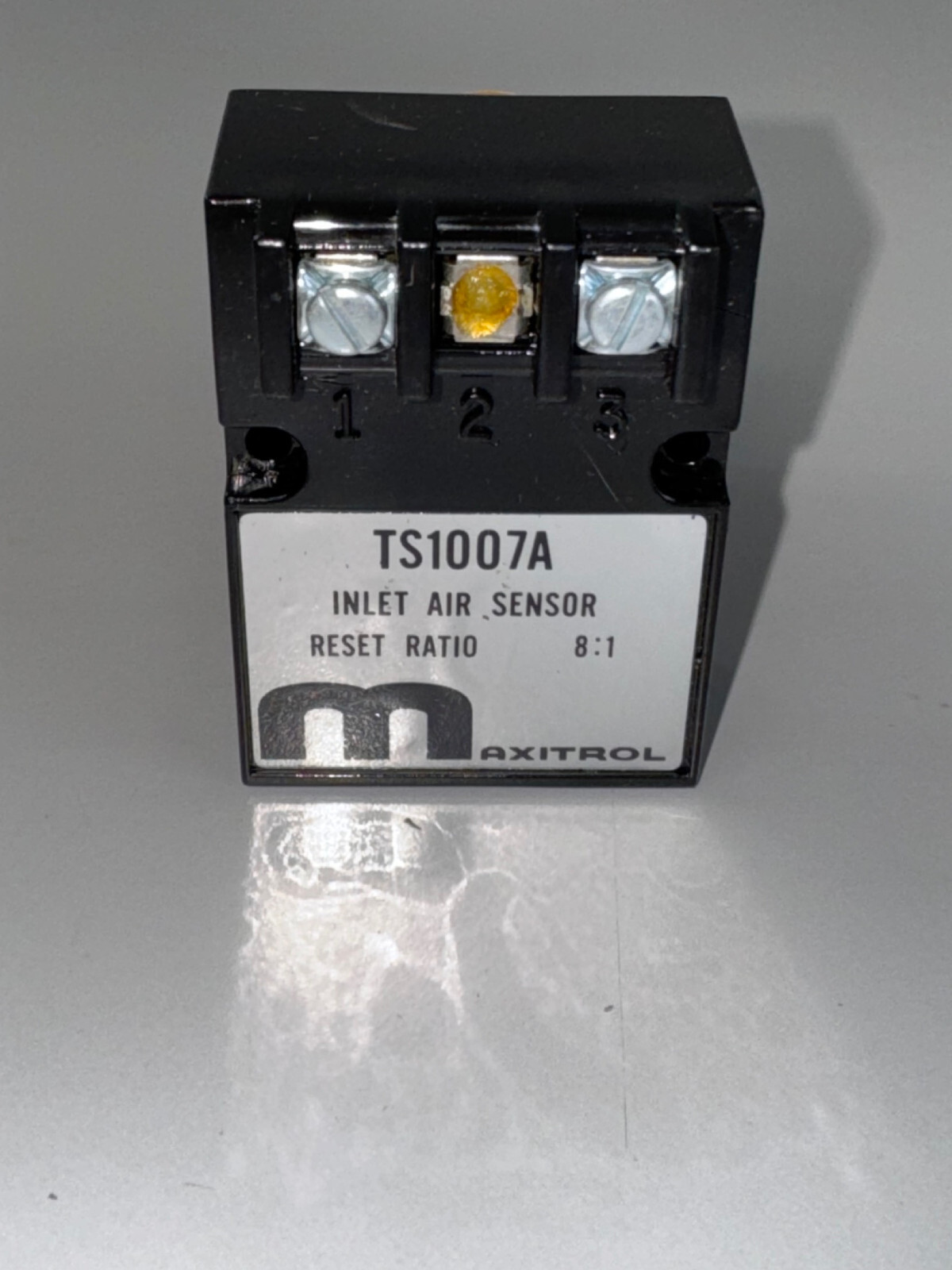 Maxitrol TS1007A Inlet Air Sensor Reset Ratio 8:1 New Old Stock - No Box