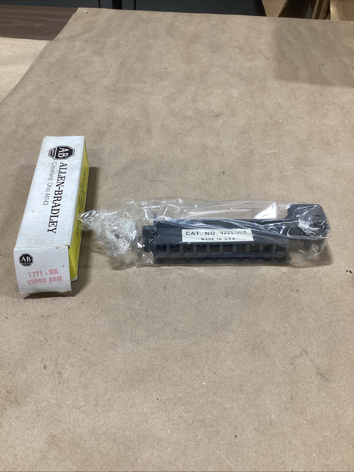 New Allen Bradley 1771-WA Swing Arm, Series B (LOT OF 5)