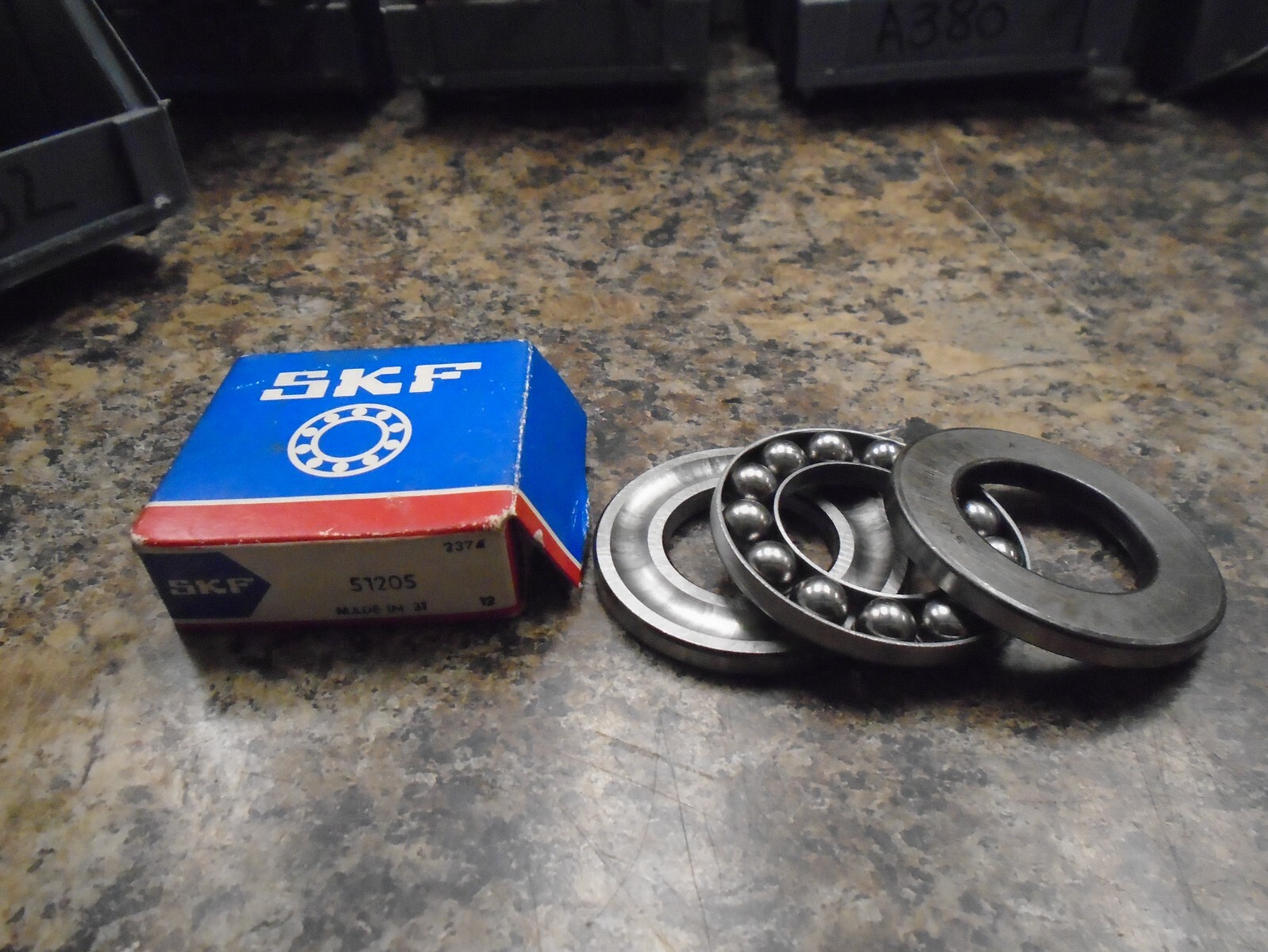 SKF 51205 THRUST BALL BEARING 25X47X15 mm A485