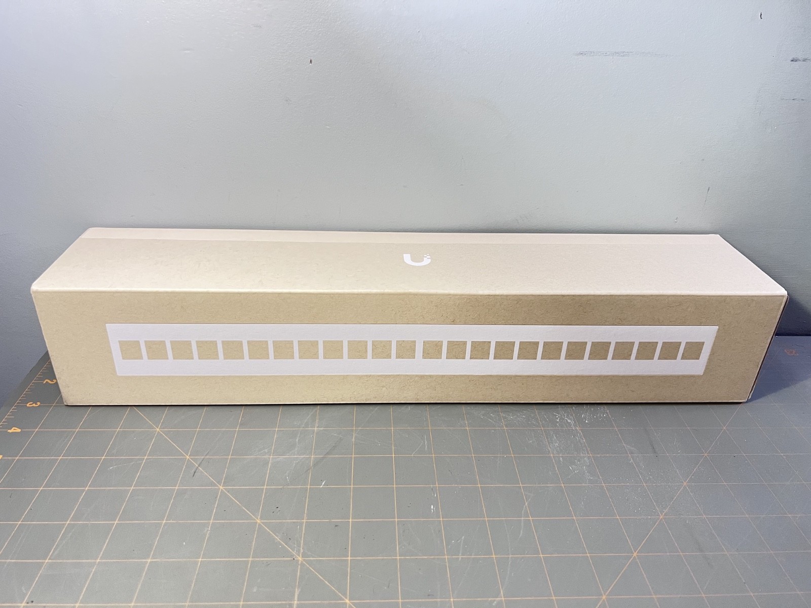 NEW UACC-RACK-PANEL-PATCH-BLANK-24 Ubiquiti Unifi 24 Port Blank Keystone 19" 1U