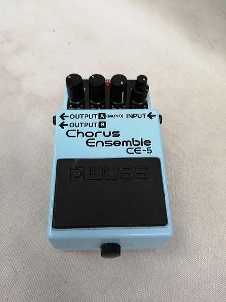 BOSS CE-5 Chorus Ensemble Effecter pedal From Japan