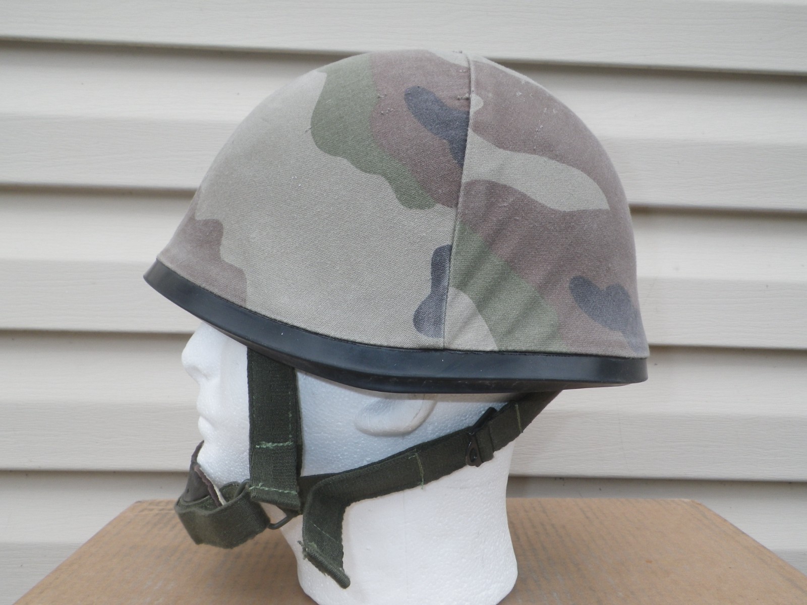 French Army F1 Paratrooper TAP Combat Helmet M1978 Military w Camo CCE Cover