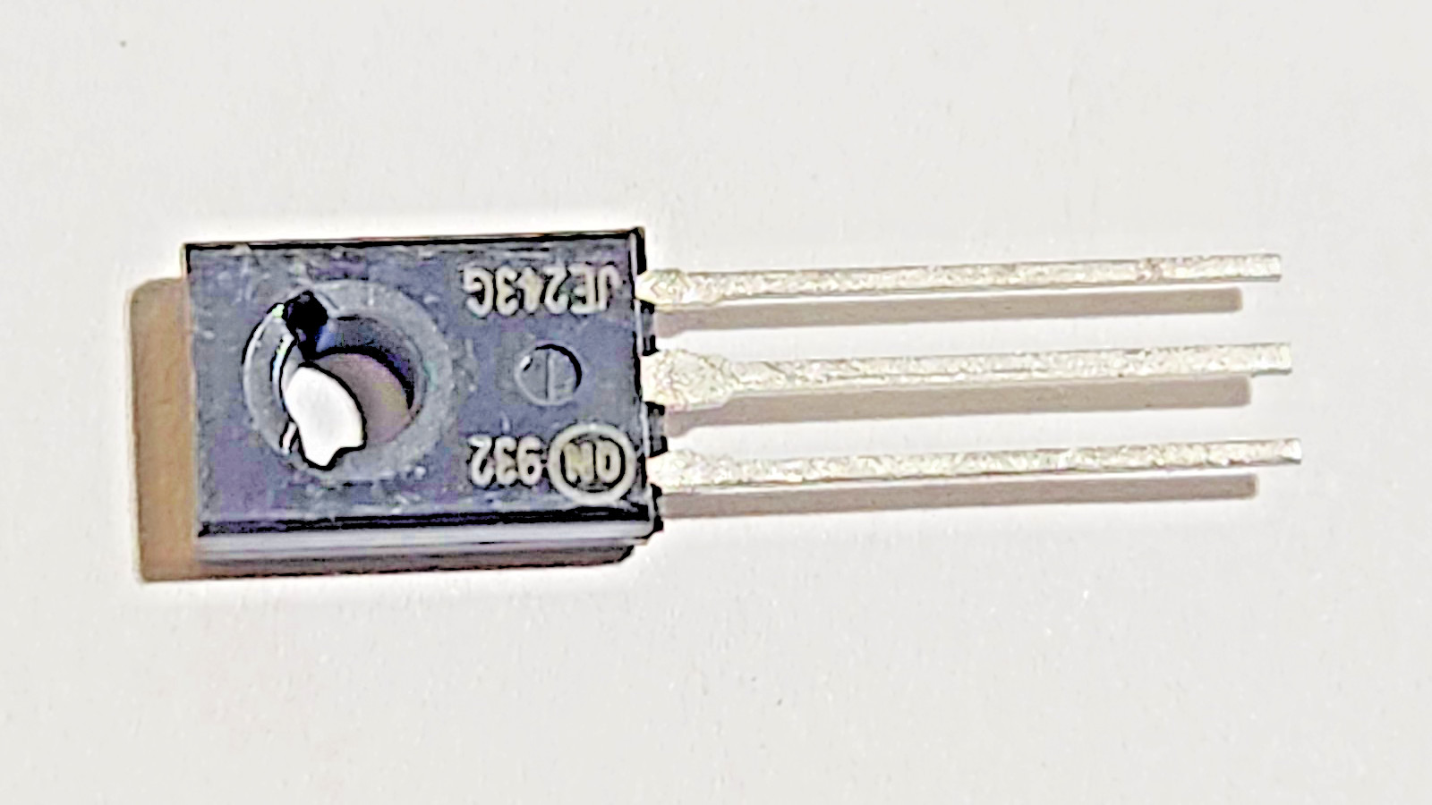 ON TRANSISTOR MJE243G USED IN VARIOUS APPLICATIONS