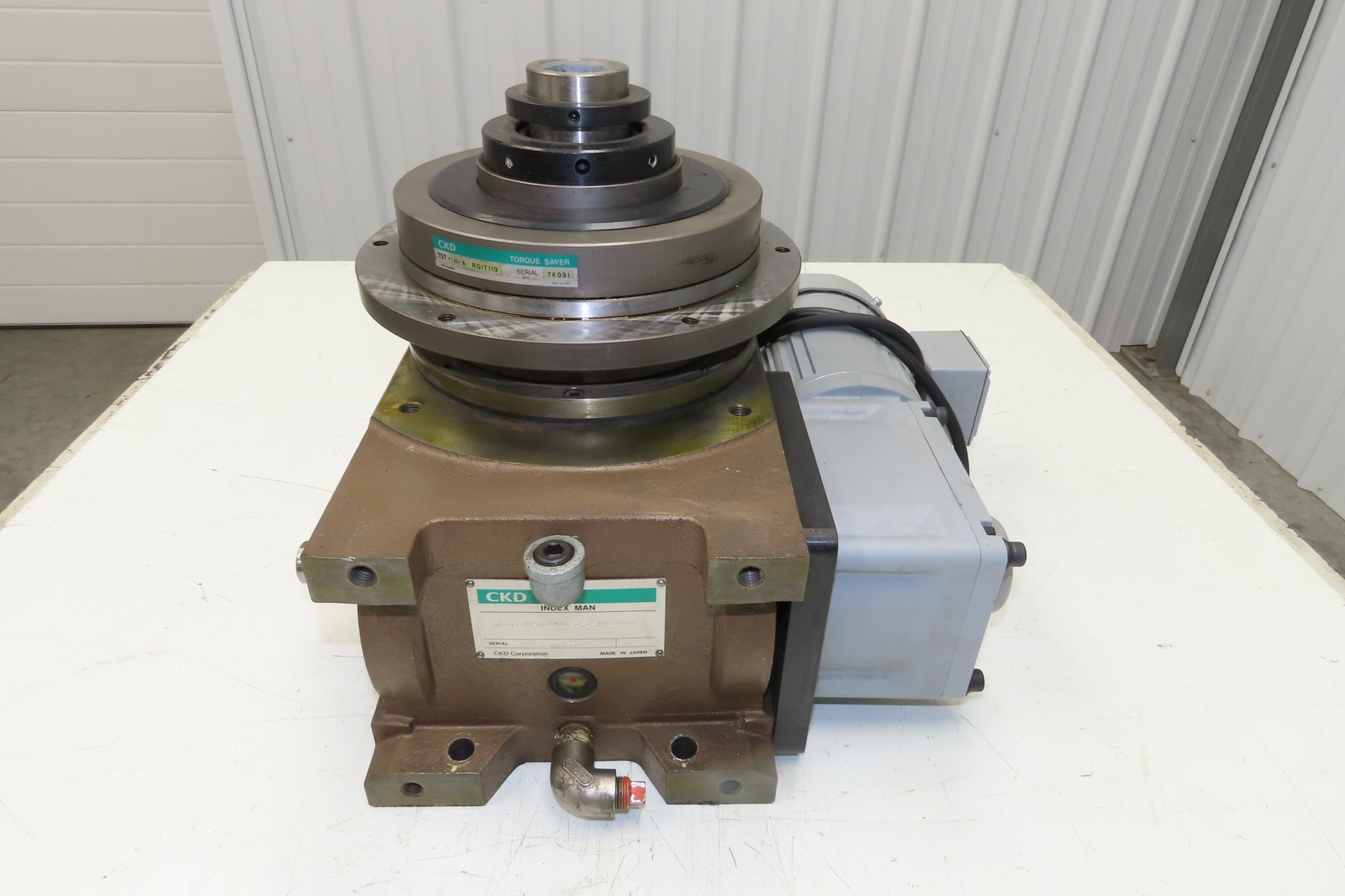 CKD RGIT110-004300S1F1 Rotary Indexer Table 4-Stop w/Torque Limiter 230V 30:1