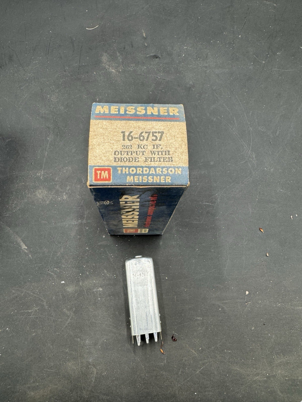 thordarson meissner 16-6757 262kc output if transf. w diode filter printed circ.