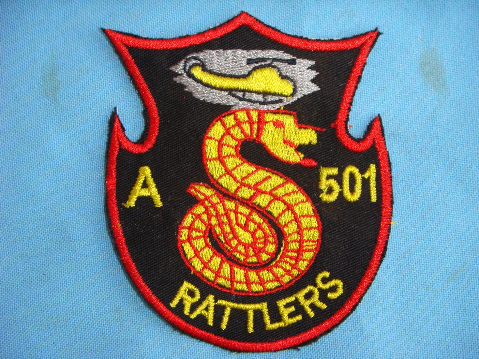 VIETNAM WAR PATCH, US Co. A 501st AVIATION BATTALION " RATTLERS "